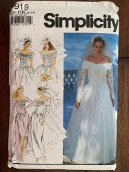7919 SIMPLICITY DESIGN YOUR OWN BRIDES, BRIDESMAID DRESS SLEEVES OR NOT, TRAIN PATTERN 16-22 or 8-12 choice